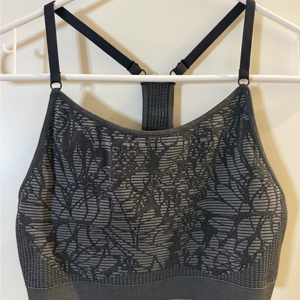 Fabletics Charcoal Gray Floral Reversible Seamless Bralette Size M/L